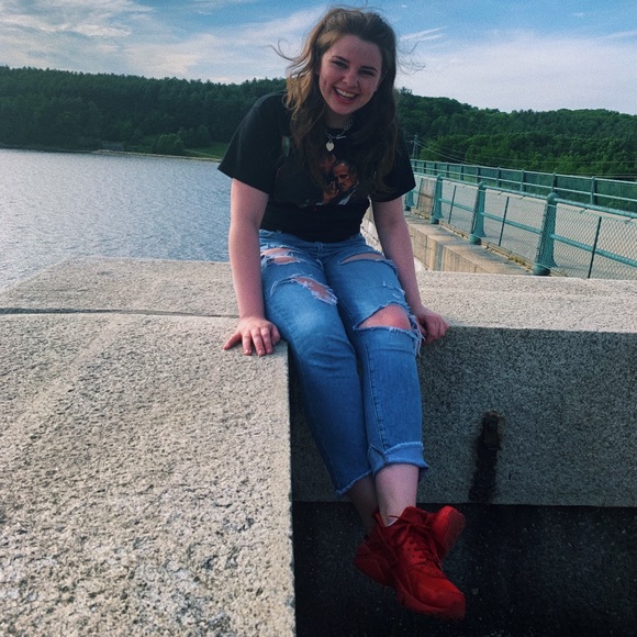 Meet your Posher, Maggie - Picture 1 of 1